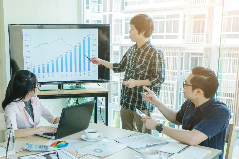Creating compelling visuals for a successful presentation