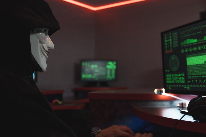 Strengthen Your Digital Defenses: Cybersecurity at Work & Home