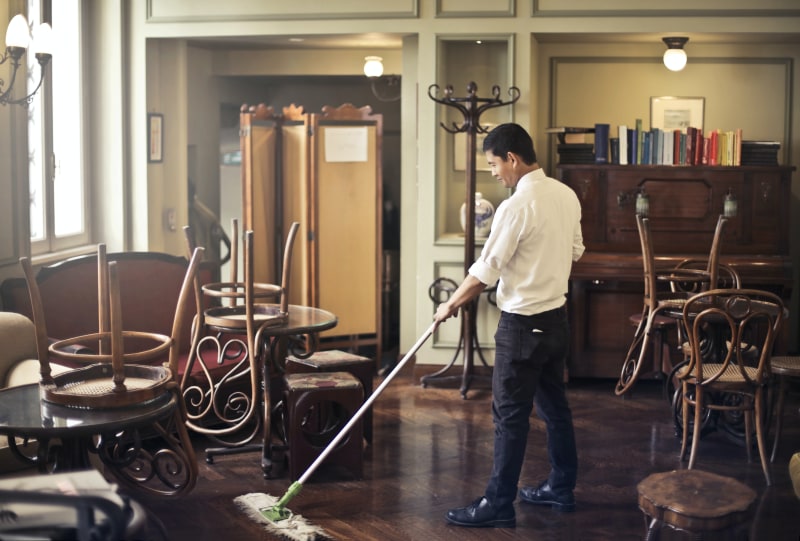 Taking Care of Guests: Hospitality Compliance Basics (APAC)