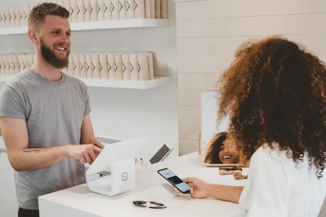 Customer Service Essentials Interactive