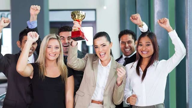 Excellence in Service - Basic: Customer Management